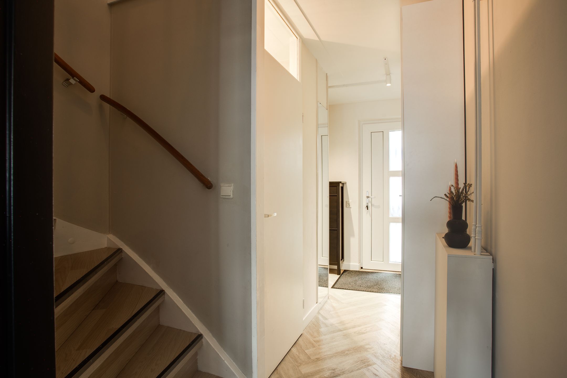 Foto 9 van Blauw-roodlaan 109