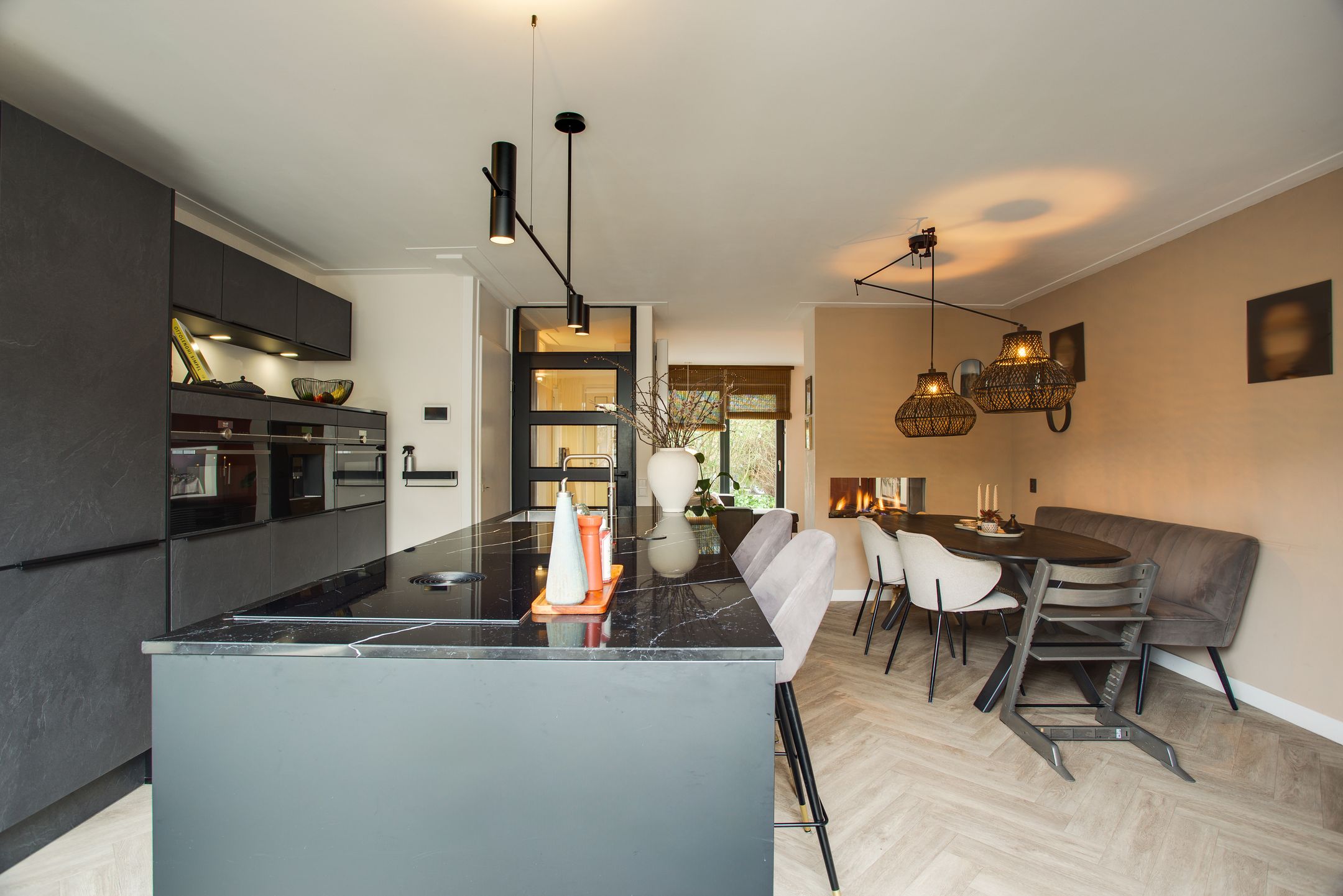 Foto 15 van Blauw-roodlaan 109