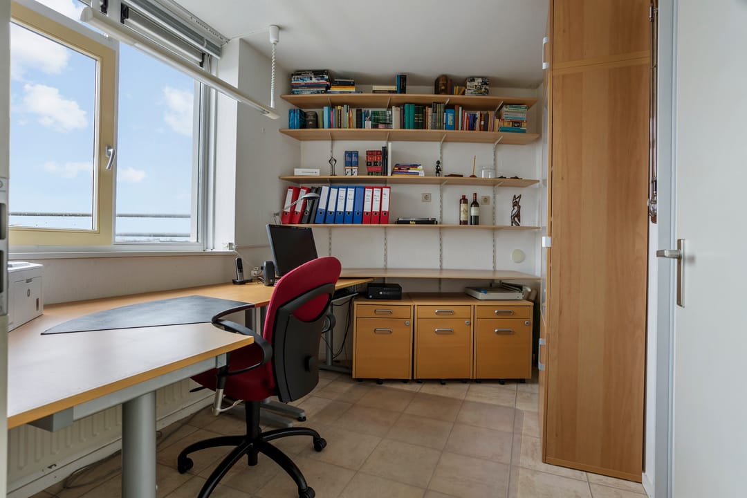 Foto 16 van Bram Limburgstraat 136