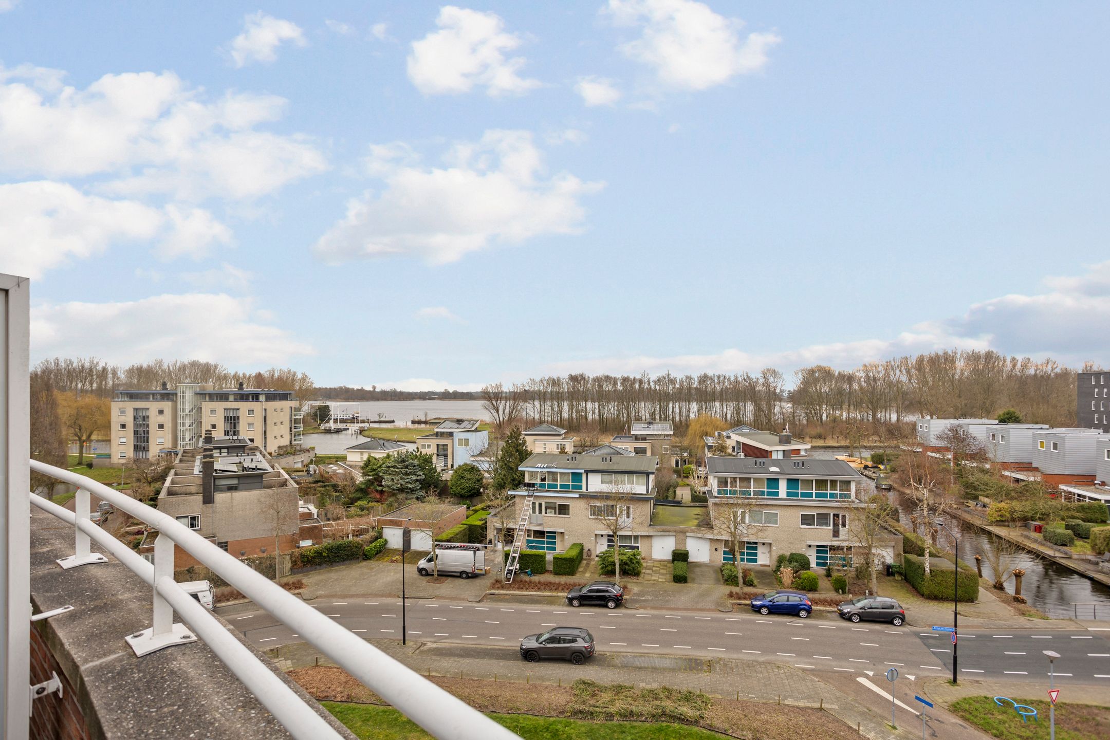 Foto 18 van Bram Limburgstraat 136