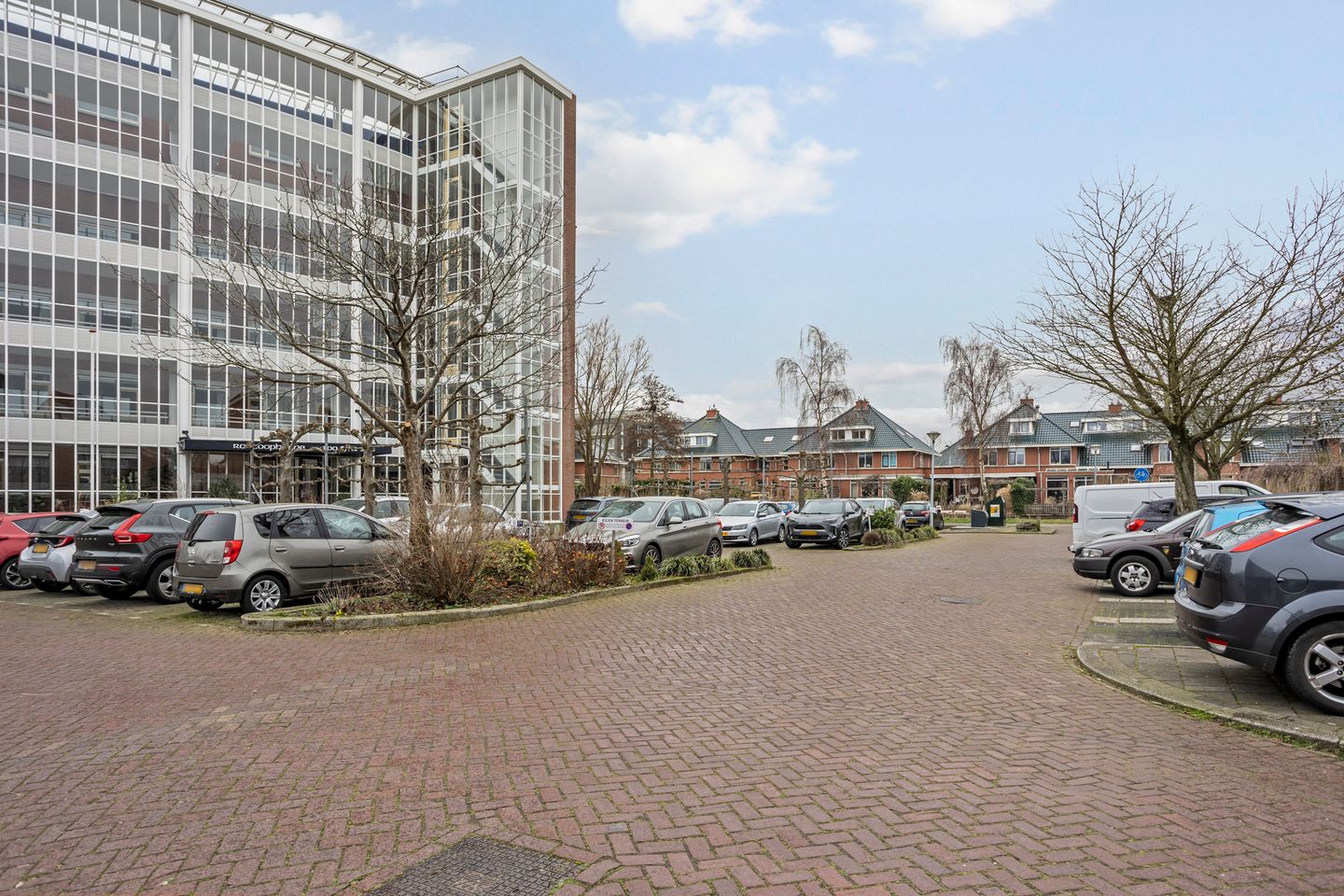 Foto 44 van Bram Limburgstraat 136