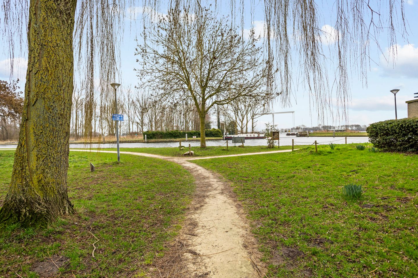 Foto 50 van Bram Limburgstraat 136