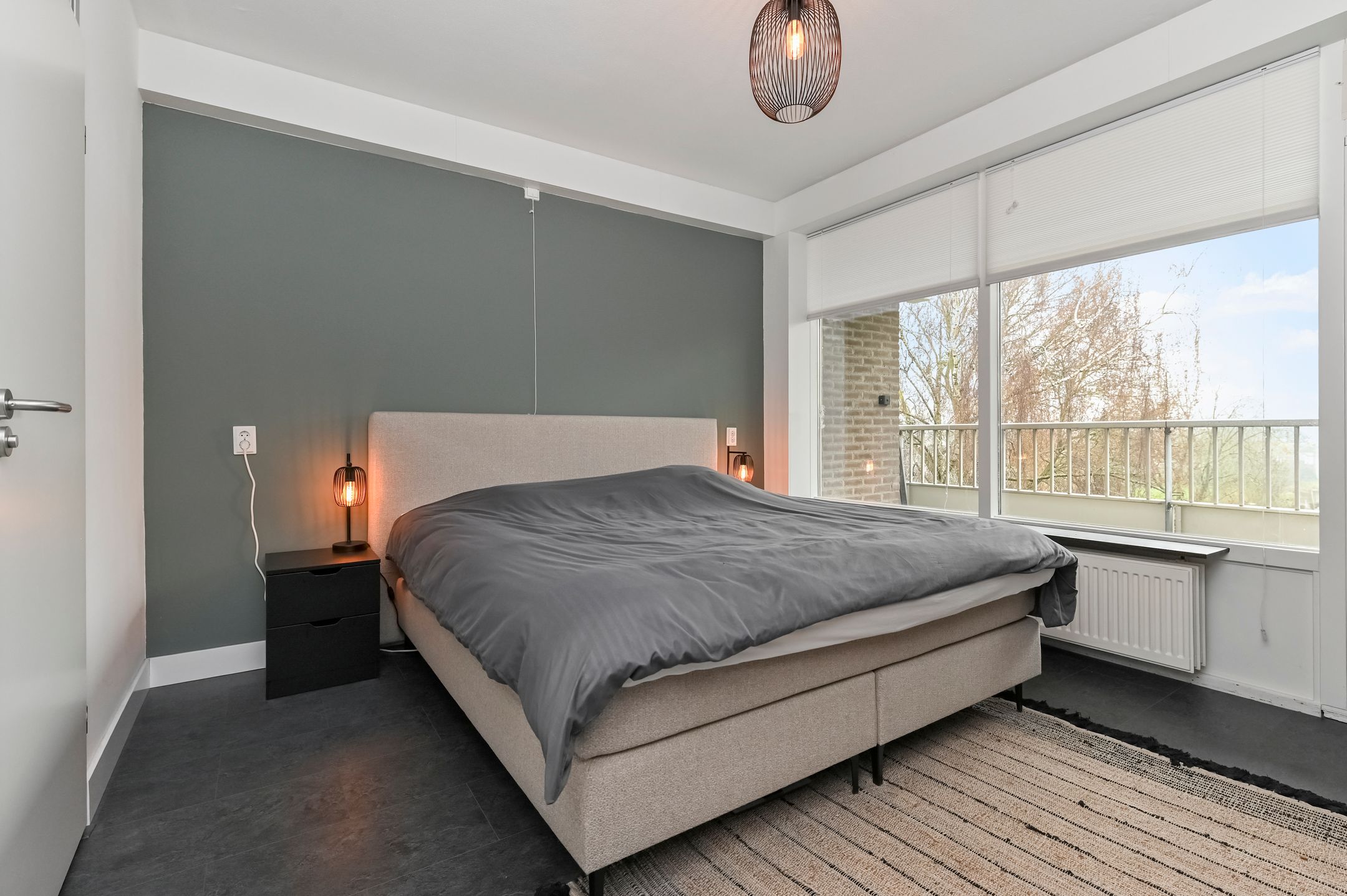 Photo 27 of Passage 56