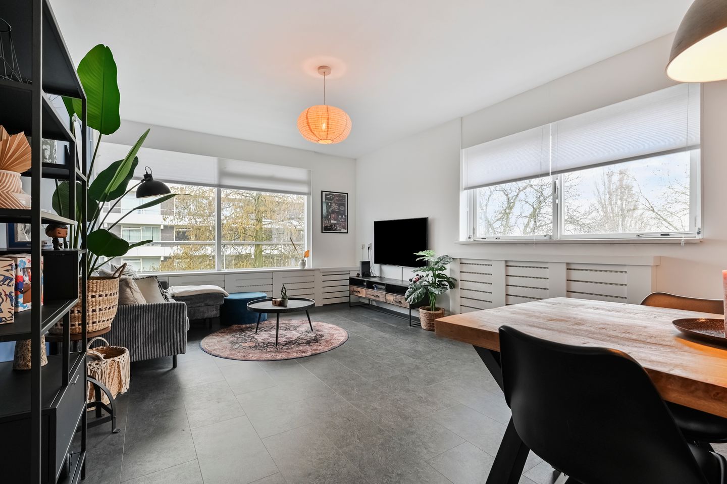 Photo 14 of Passage 56