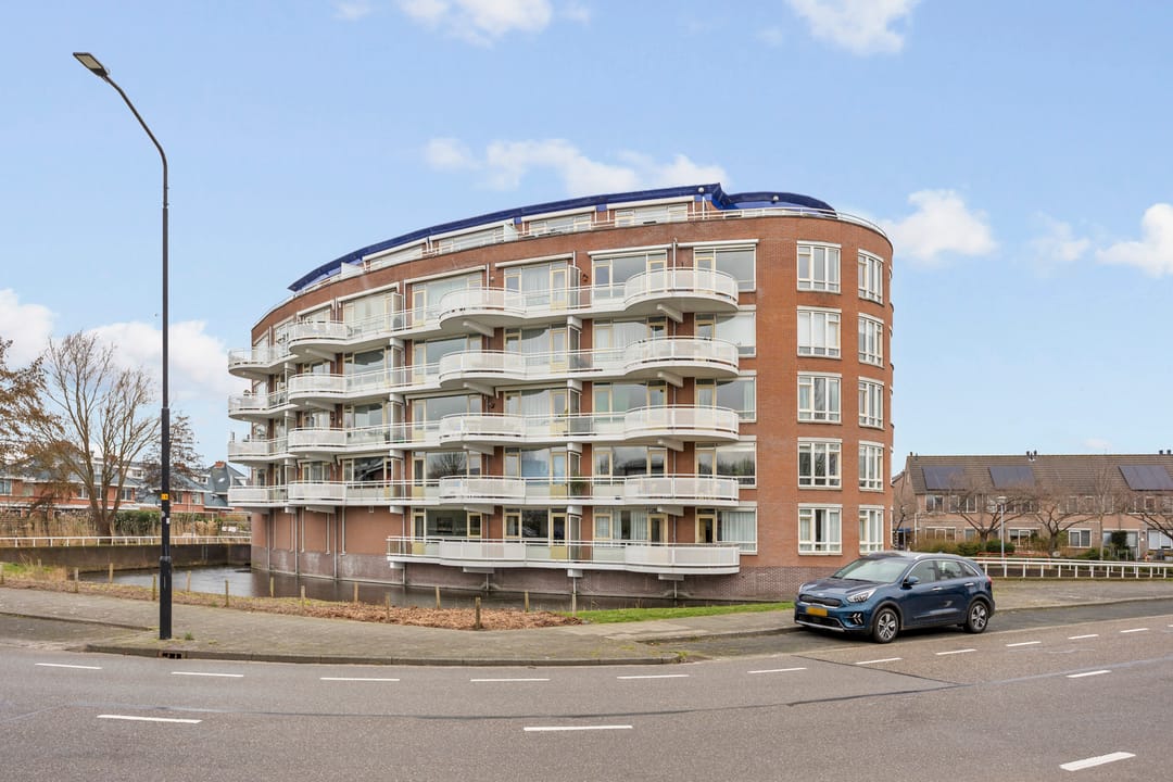 Foto 47 van Bram Limburgstraat 136