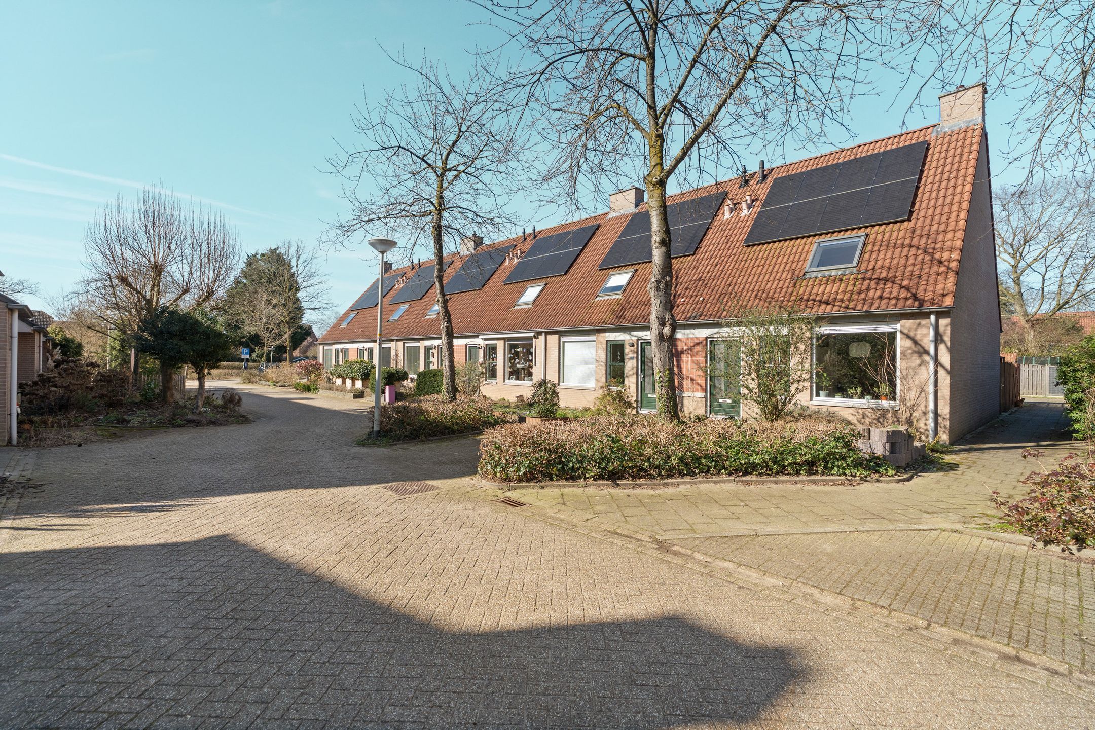 Buying a house in The Netherlands., Dravik 27