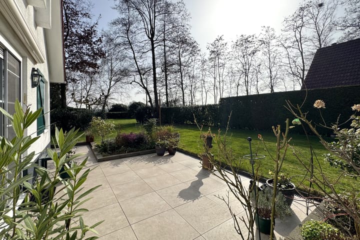 Photo 3 of Eversdijk 6-ZH52