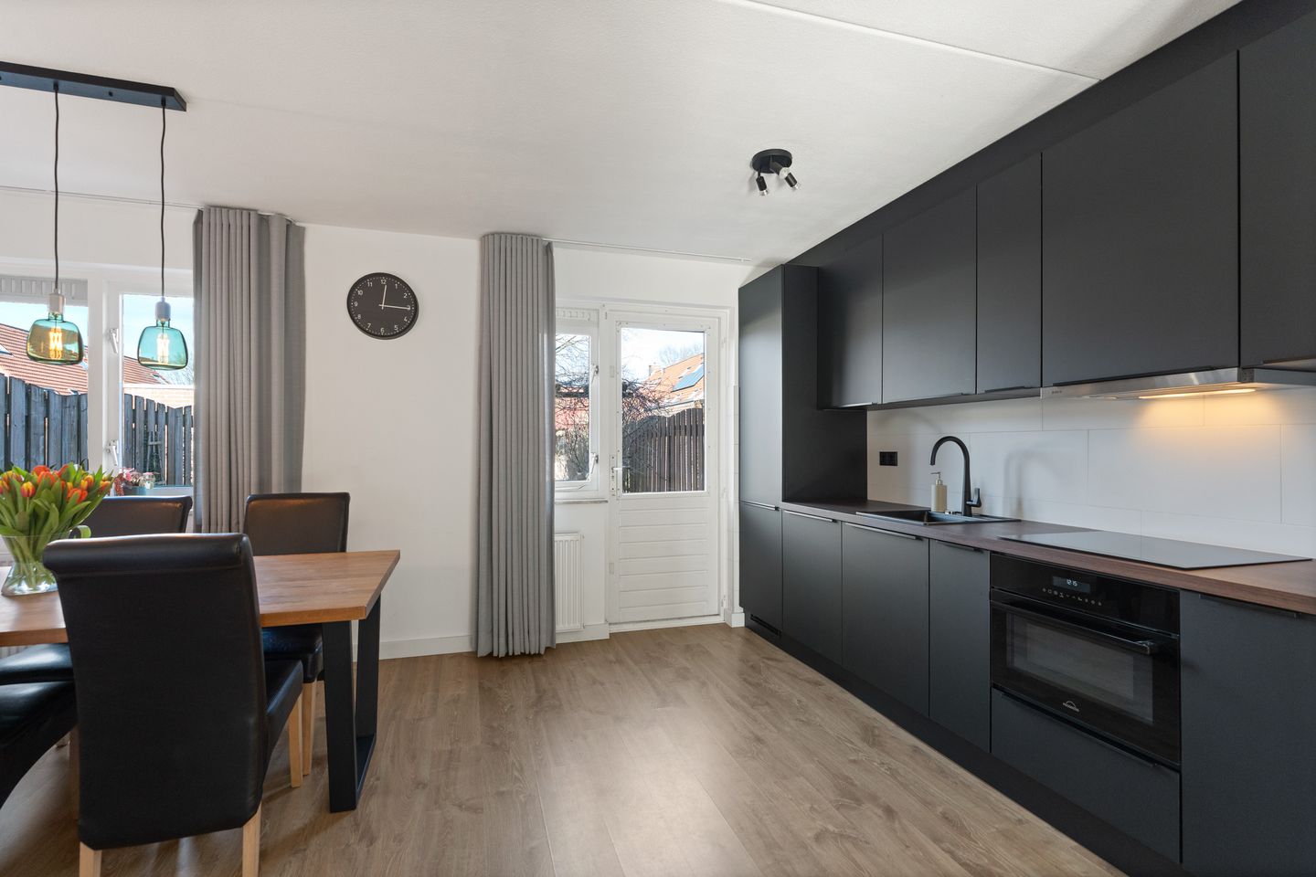 Foto 10 van Dravik 27