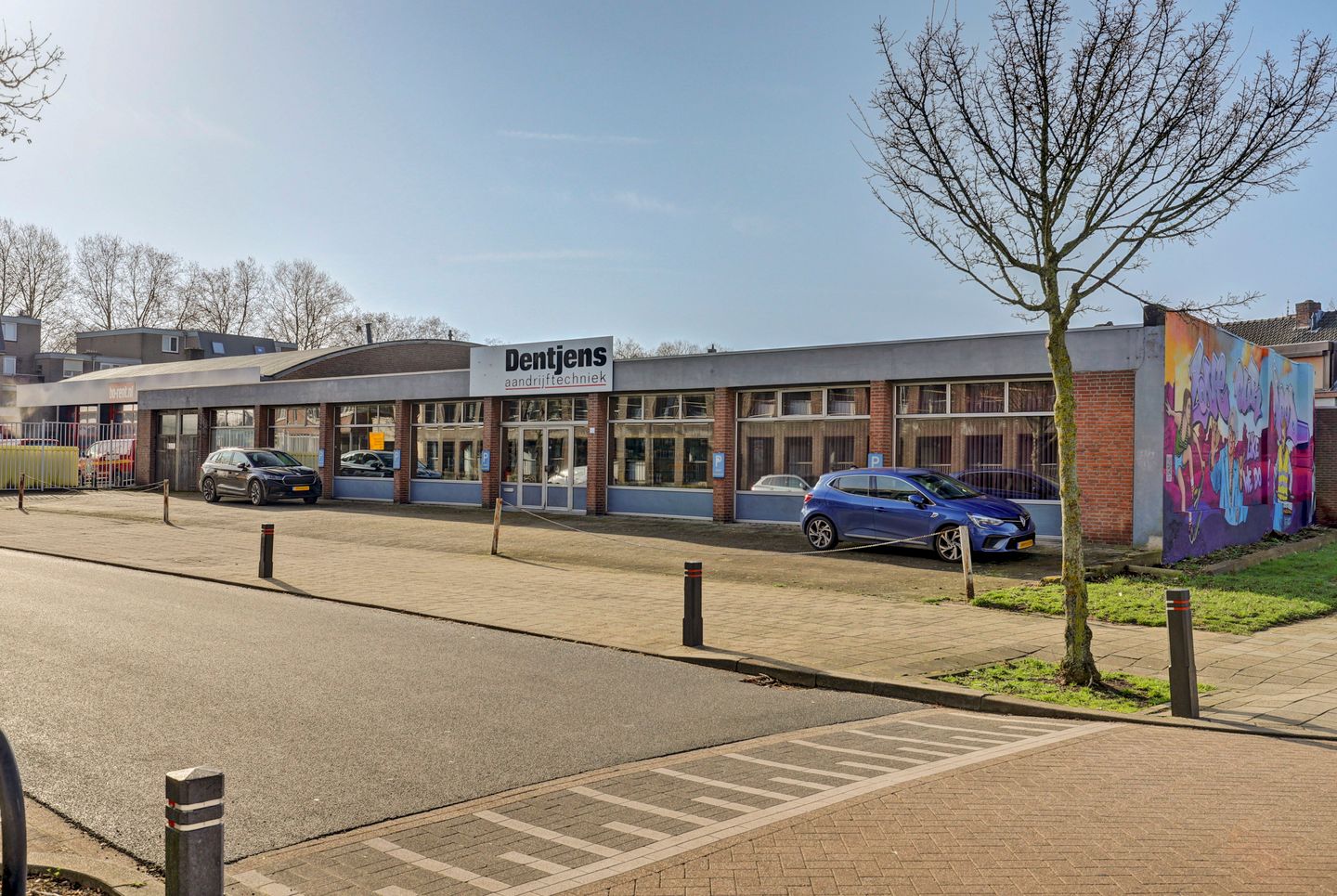 Bekijk foto 1 van Zuidsingel 28