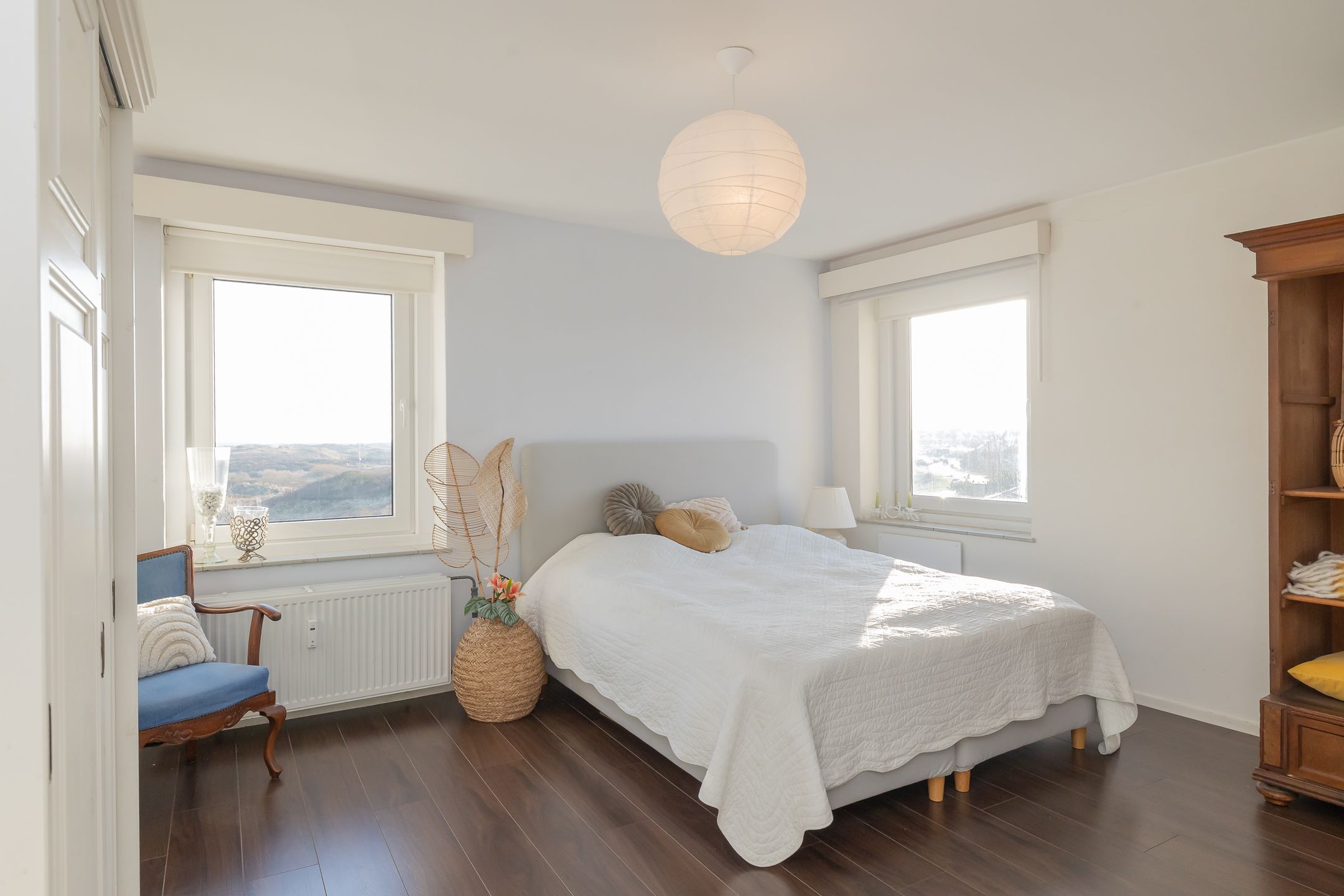 Spacious Corner Maisonette with Panoramic Dune Views — 24