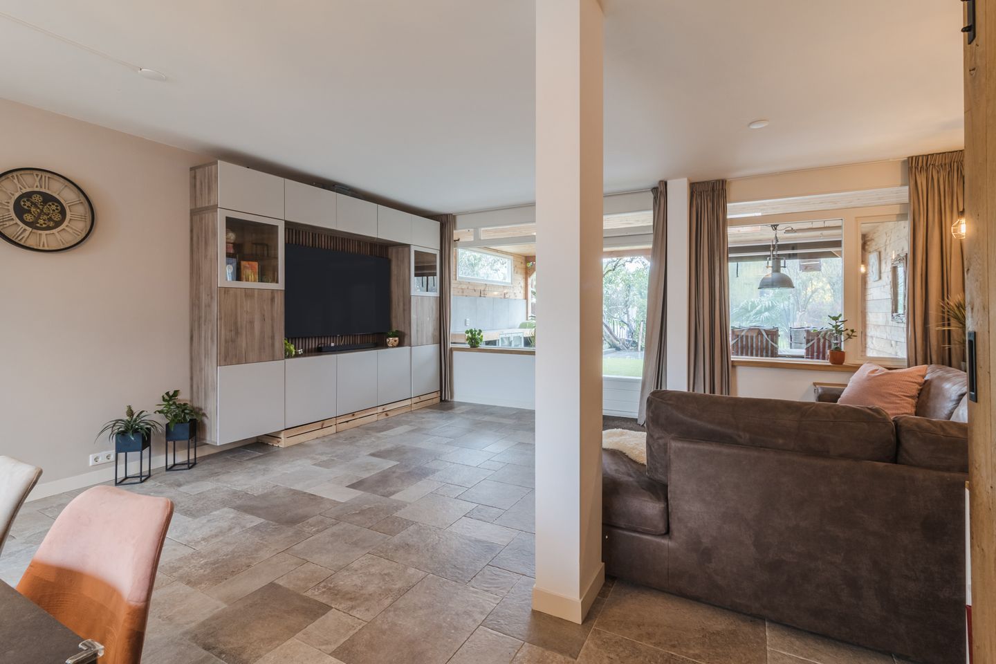 Photo 4 of Beveland 1