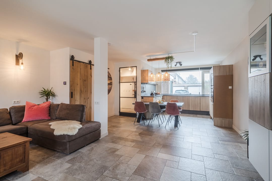 Photo 7 of Beveland 1