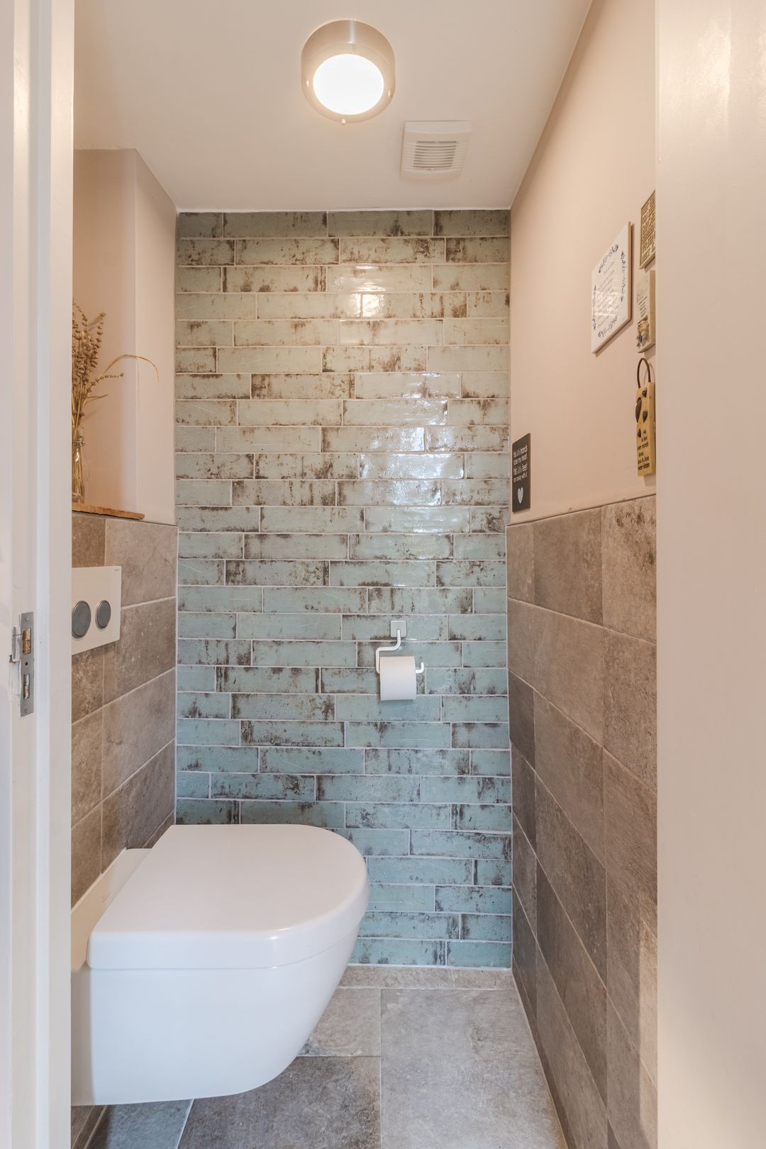 Photo 16 of Beveland 1