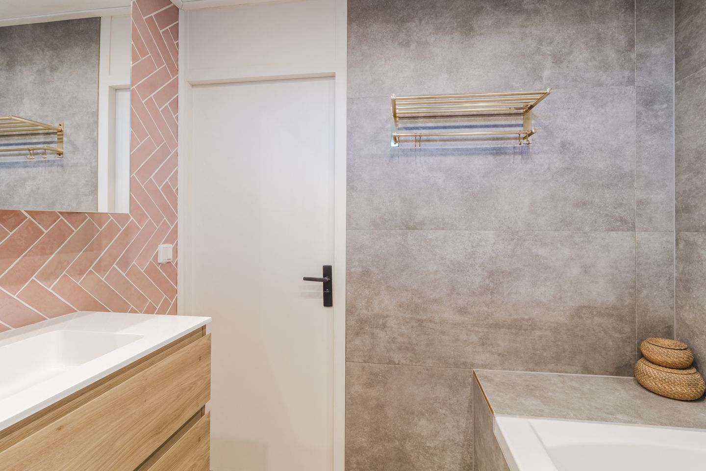 Photo 25 of Beveland 1