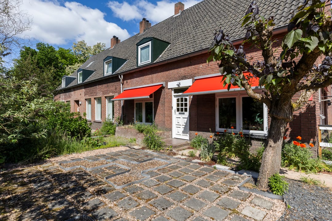 Photo 61 of Parallelweg 15