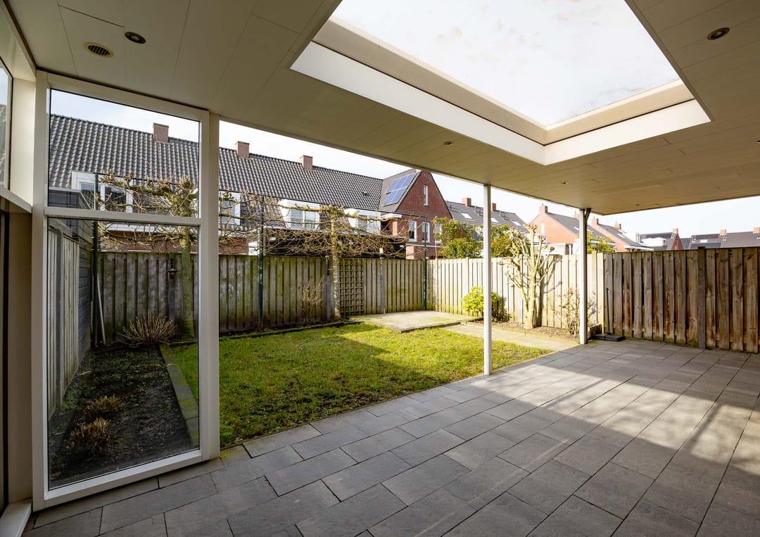 Photo 28 of Adelaar 35