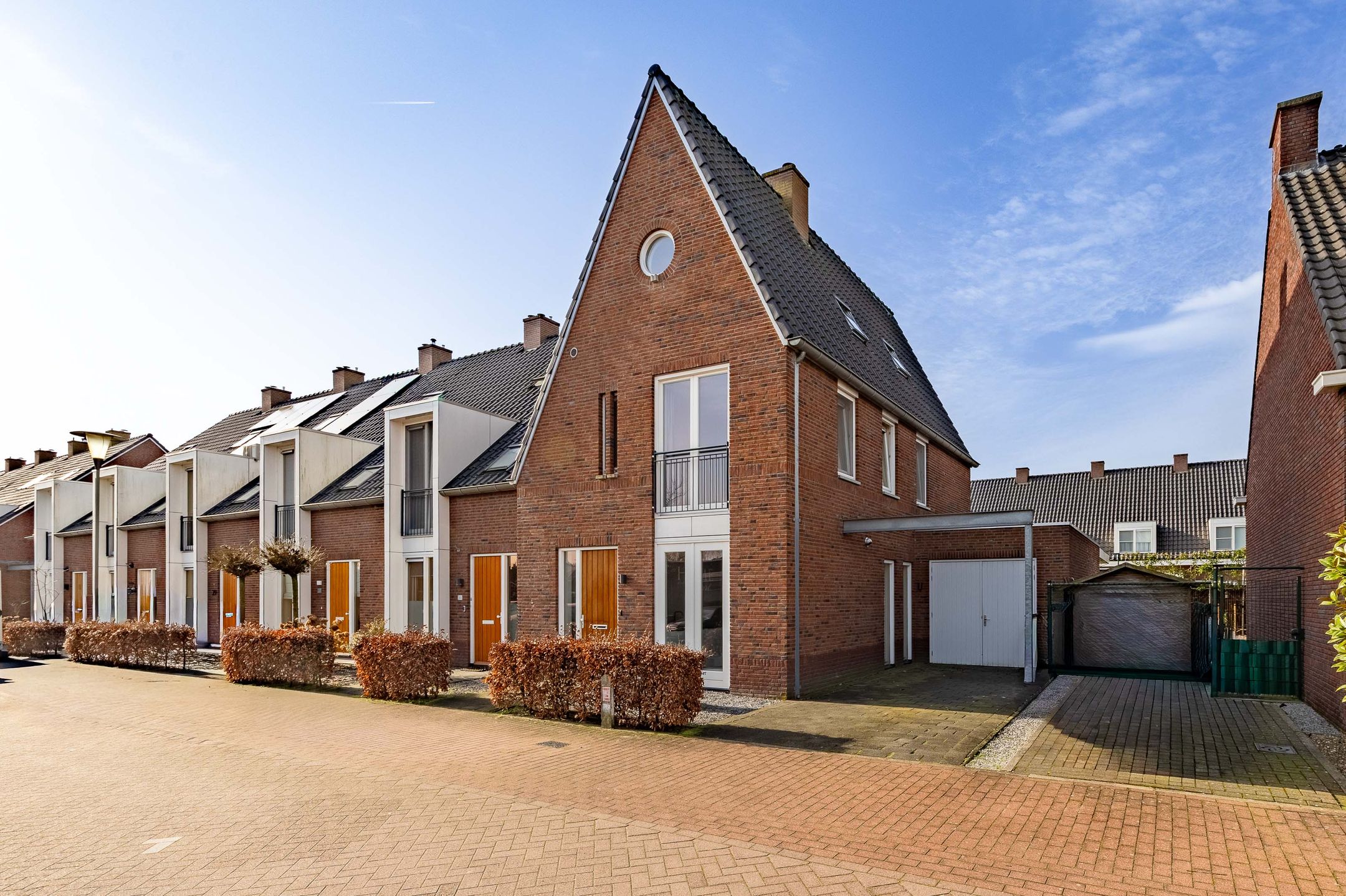 Buying a house in The Netherlands., Adelaar 35