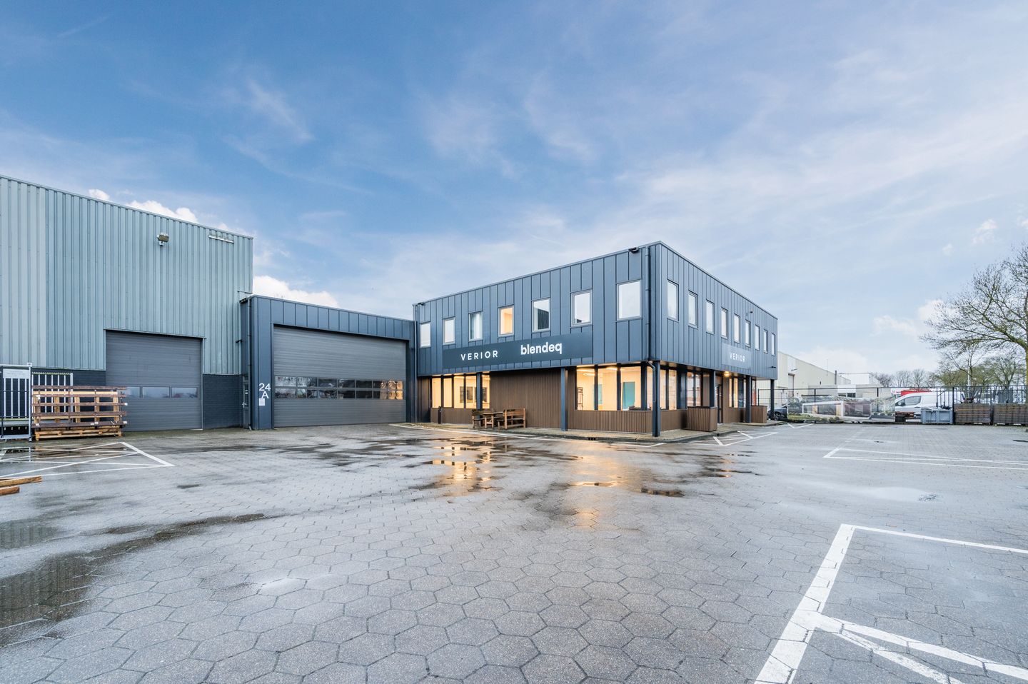 Bekijk foto 1 van Rootven 24