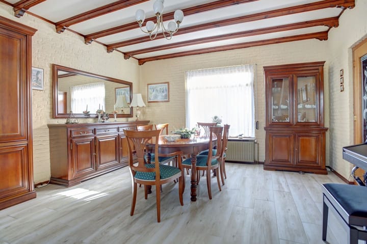 Photo 5 of Rugstraat 43