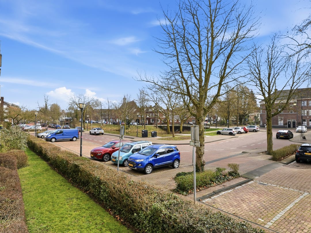 Foto 11 van Stationsplein 121