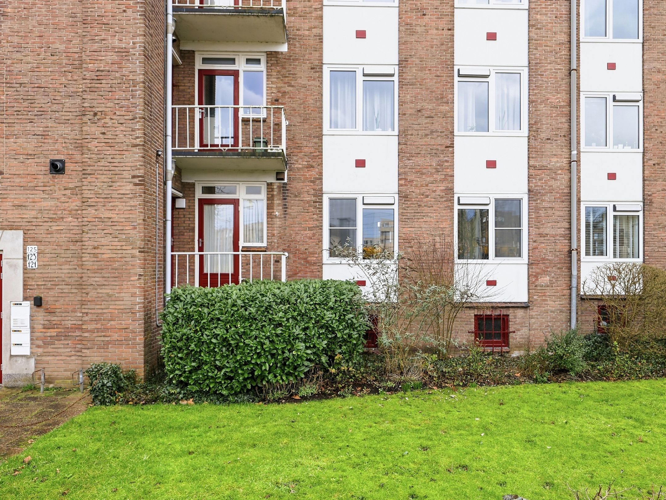 Foto 24 van Stationsplein 121