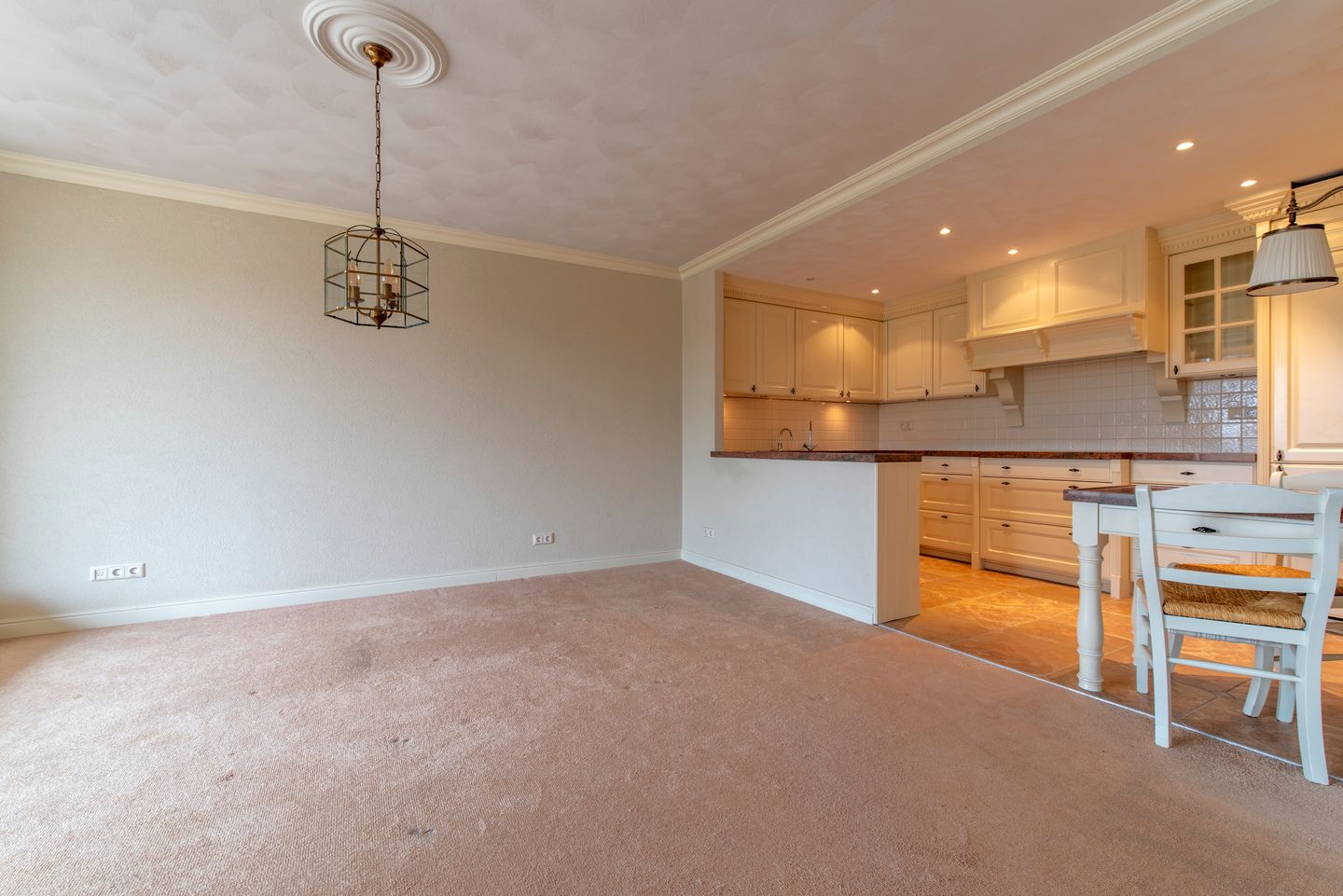 Photo 14 of Parallelweg 1-18