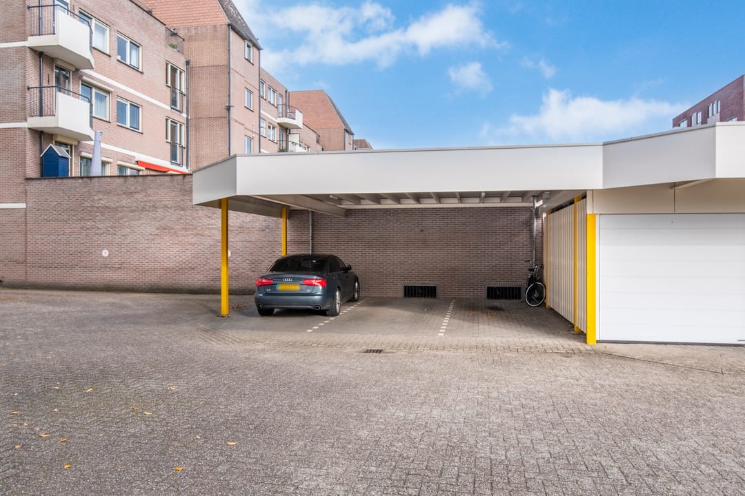 Photo 38 of Parallelweg 1-18