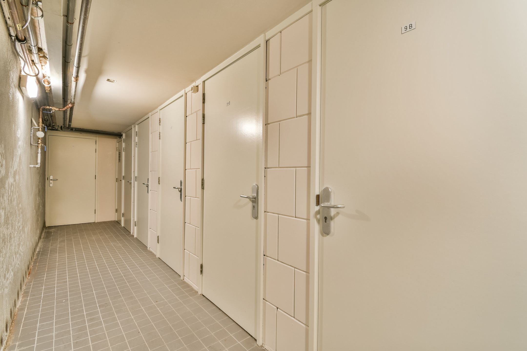 Foto 21 van Nieuwe Uilenburgerstraat 9-F