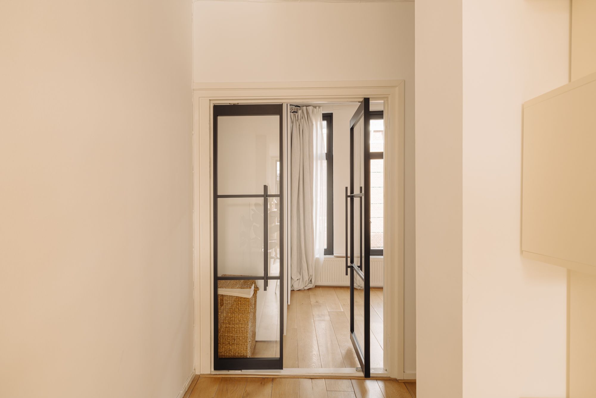 Foto 12 van Van Ostadestraat 350-2