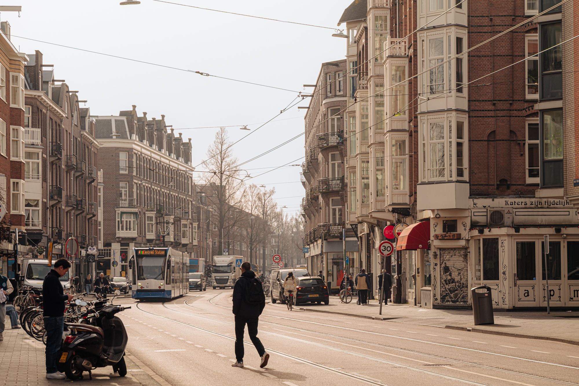 Foto 21 van Van Ostadestraat 350-2