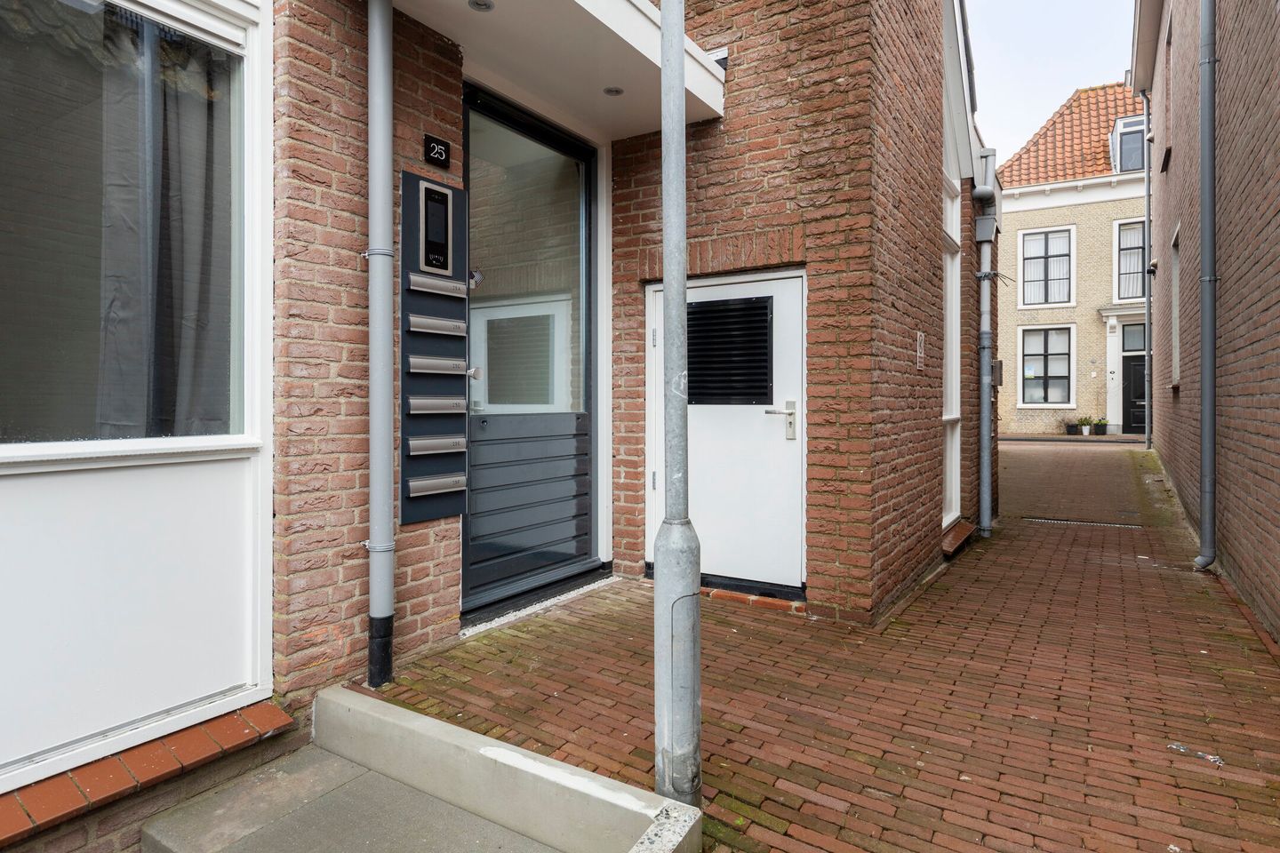 Photo 34 of Dalemsestraat 25-A