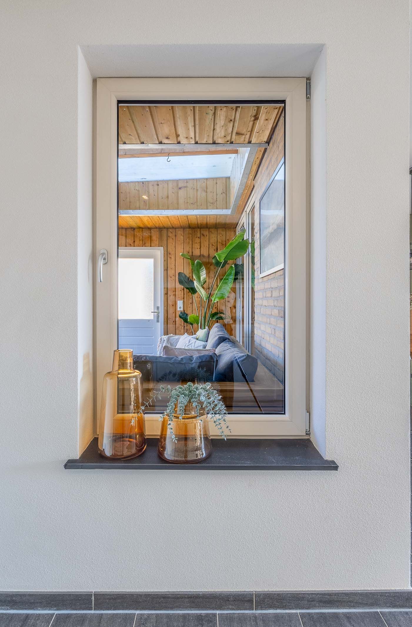 Move-in ready semi-detached home with jacuzzi and solar panels in Bergen (L) — 17