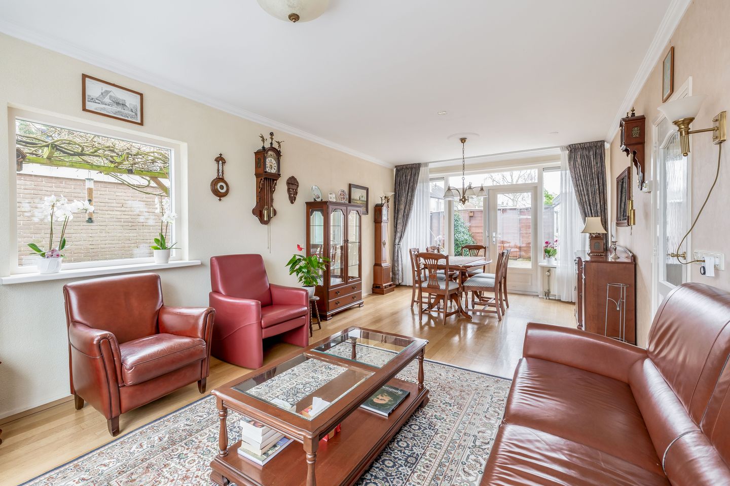 Foto 10 van Julianalaan 28