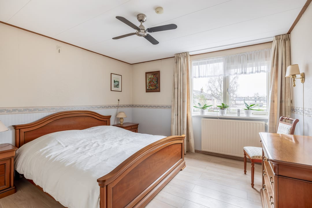 Foto 23 van Julianalaan 28