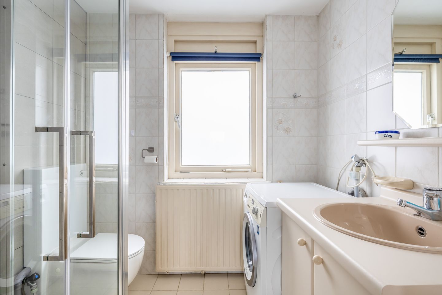 Foto 25 van Julianalaan 28