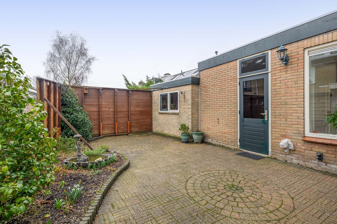 Foto 31 van Julianalaan 28