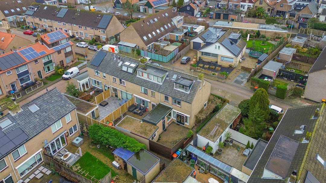 Foto 37 van Julianalaan 28