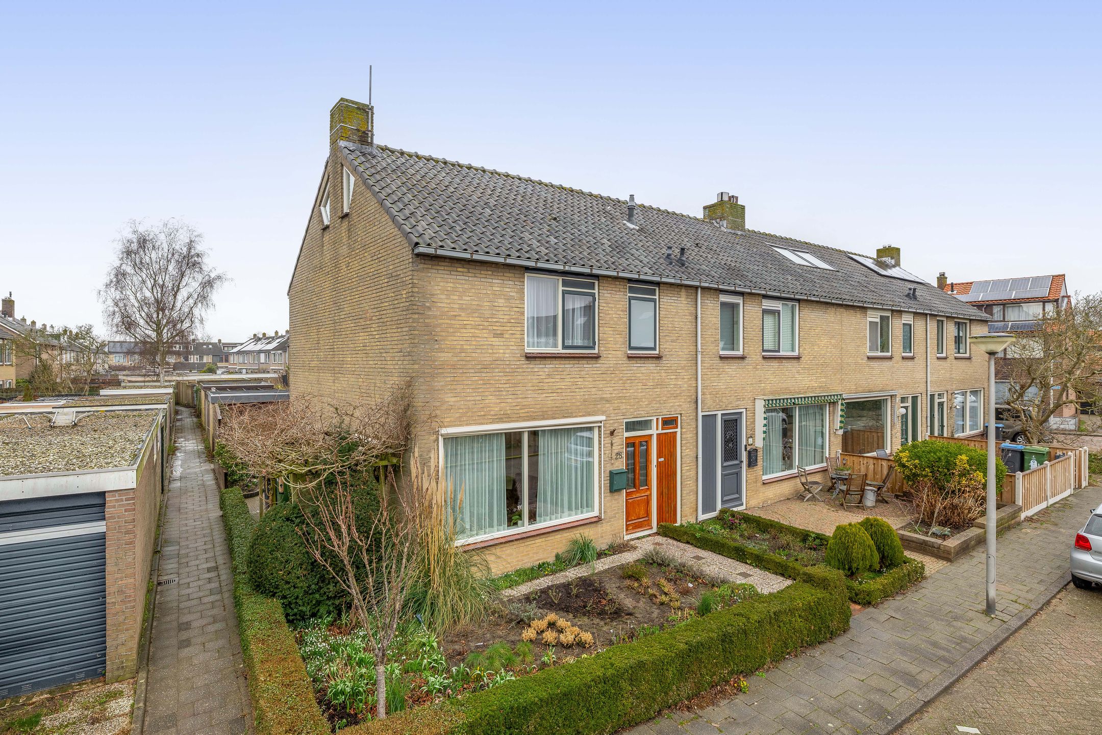 Foto 33 van Julianalaan 28