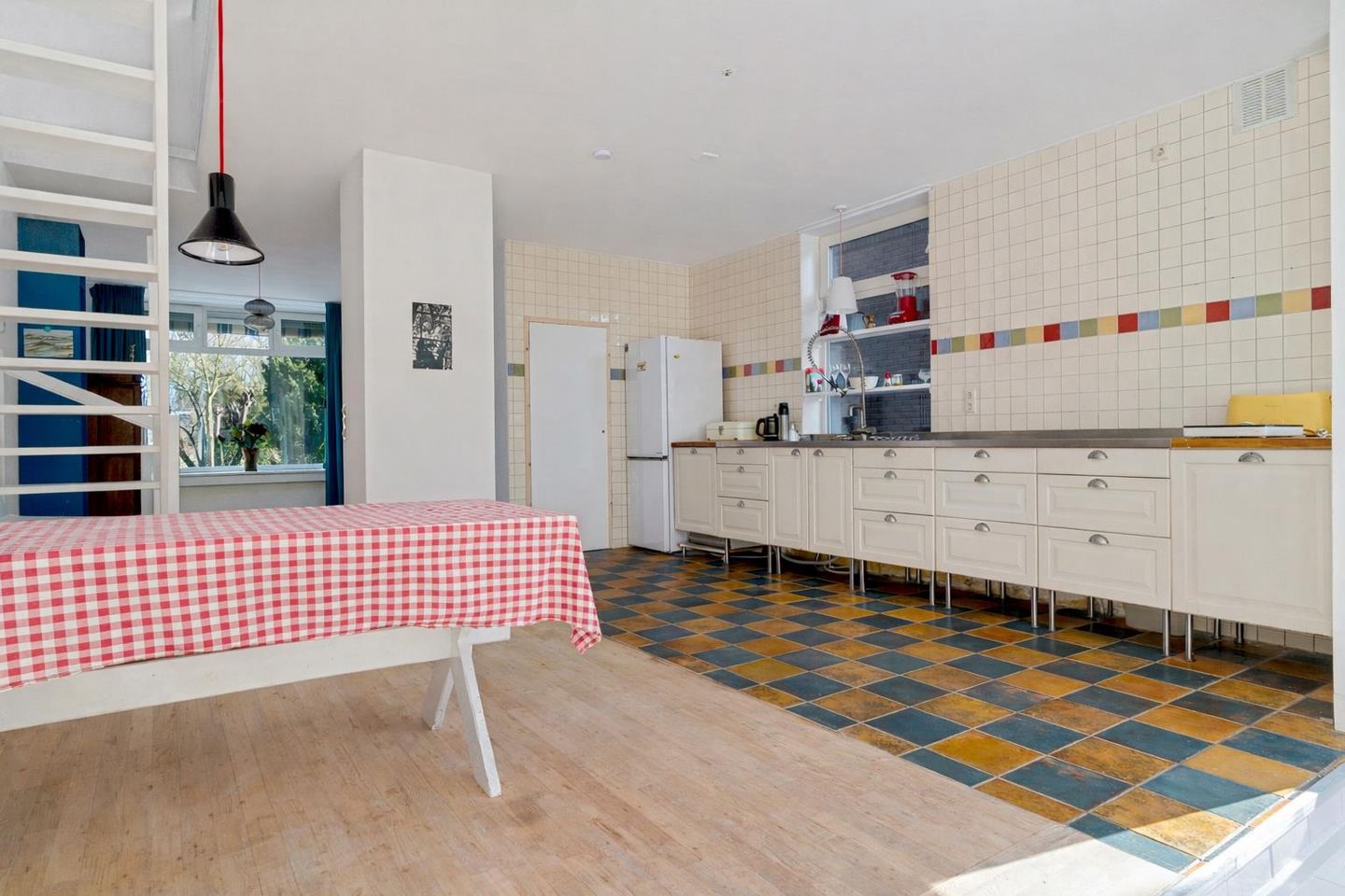 Photo 10 of Ouverturestraat 40