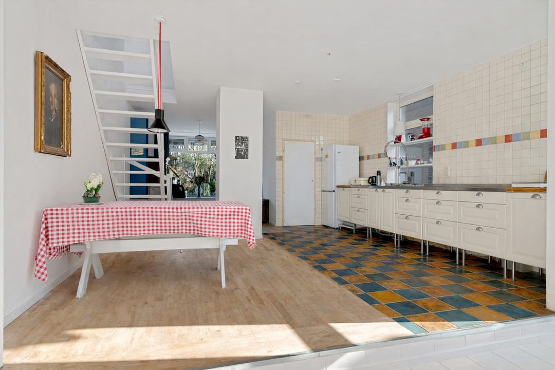 Photo 11 of Ouverturestraat 40