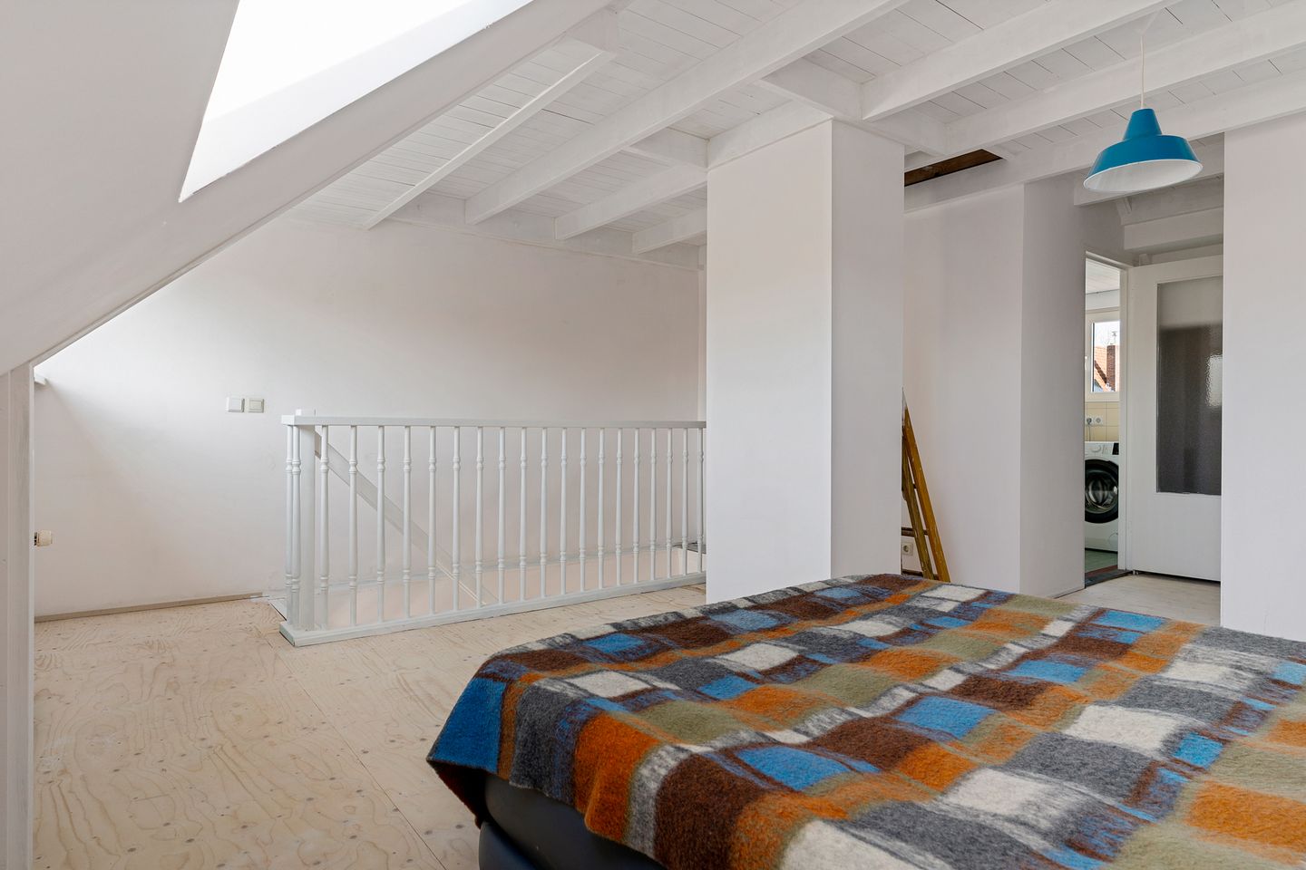 Photo 25 of Ouverturestraat 40