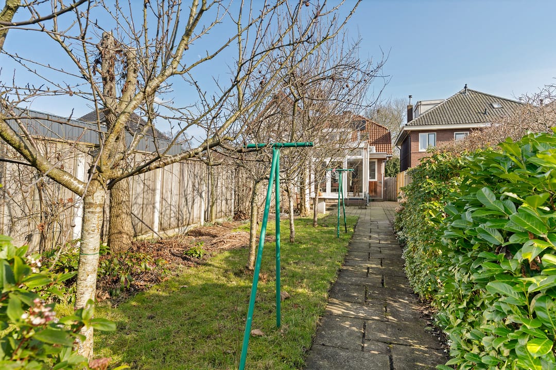 Photo 32 of Ouverturestraat 40