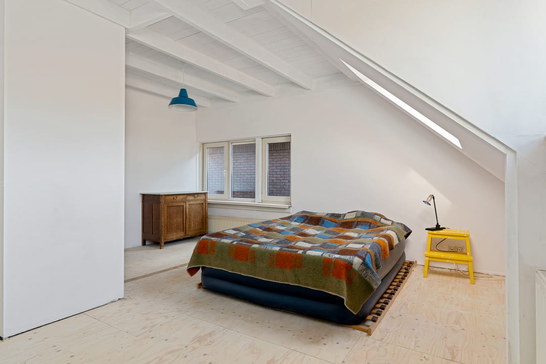 Photo 22 of Ouverturestraat 40