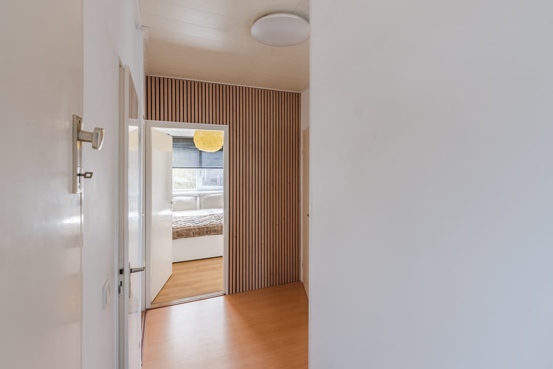 Photo 22 of Isenburgstraat 43