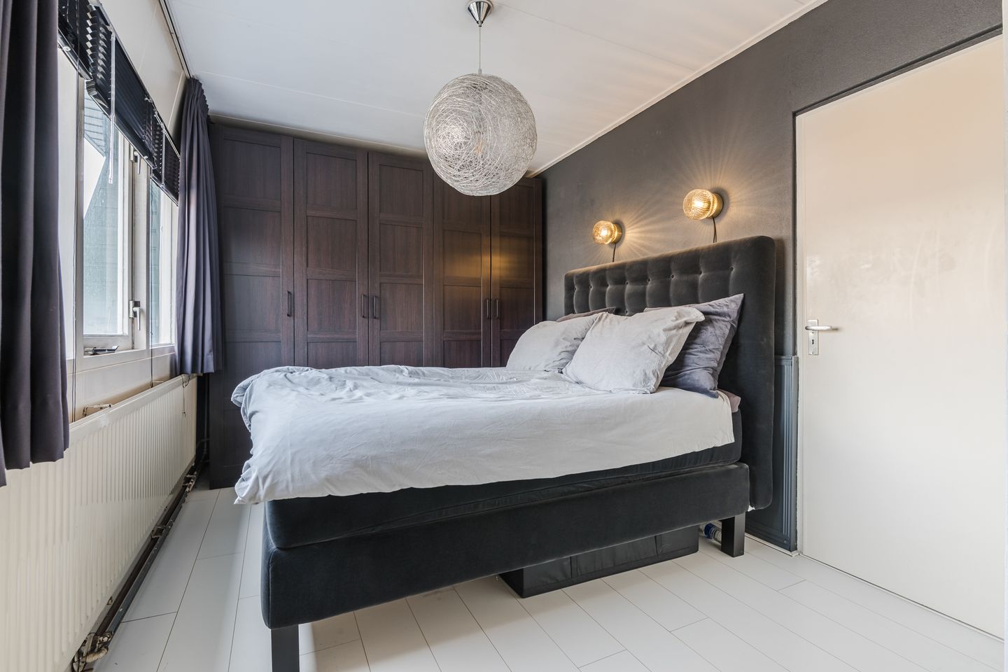 Photo 20 of Isenburgstraat 43