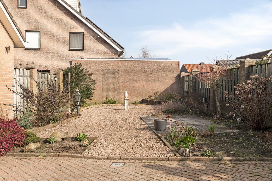 Foto 41 van Marktpad 11