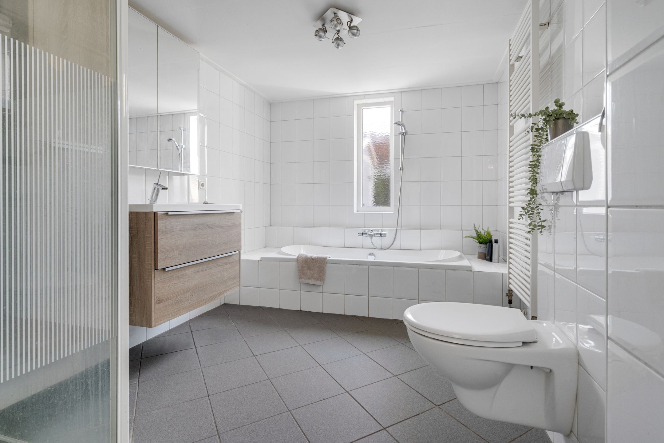 Photo 21 of Van der Capellenstraat 27