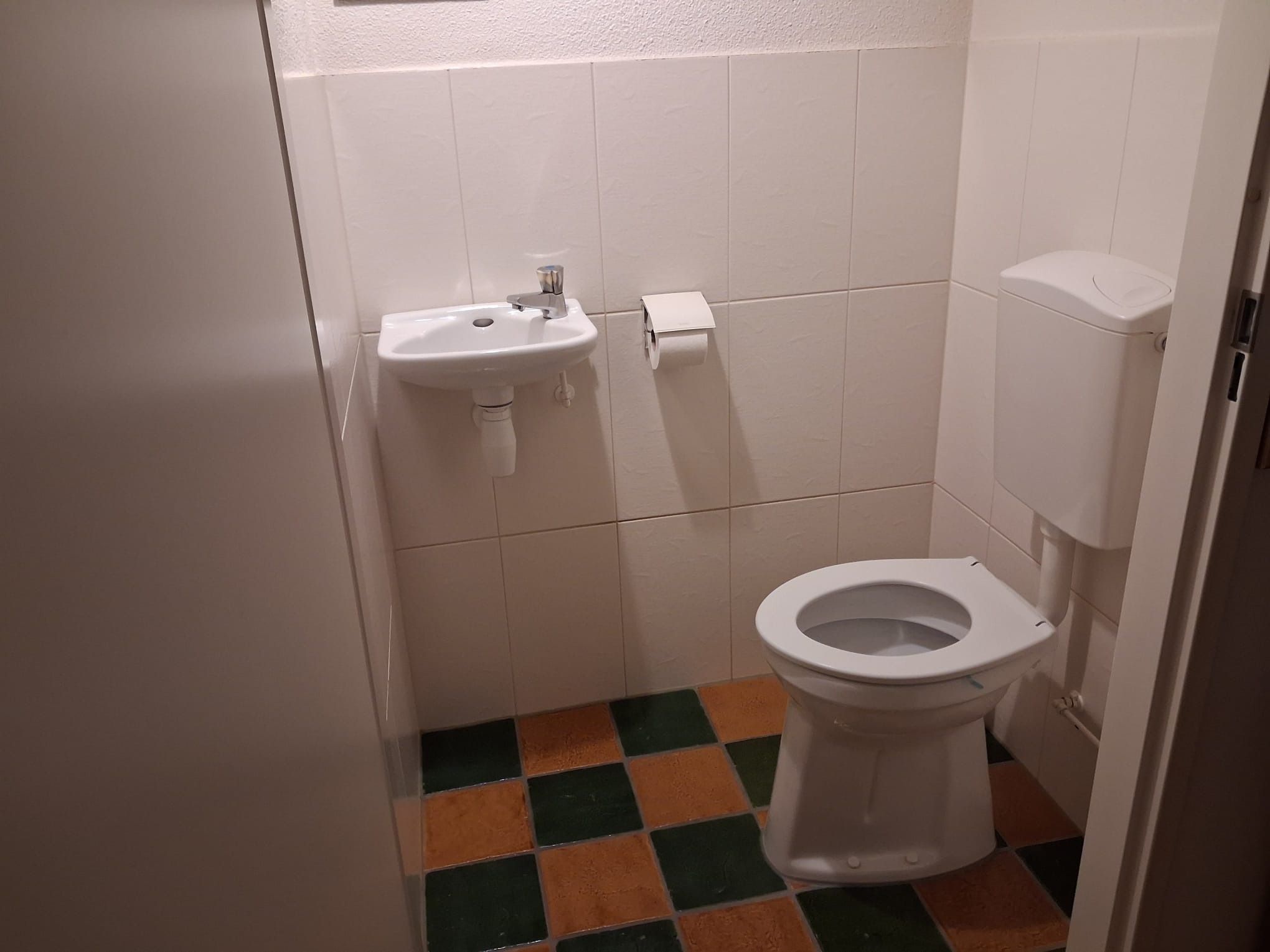 Foto 15 van Admiraal de Ruyterlaan 12-C