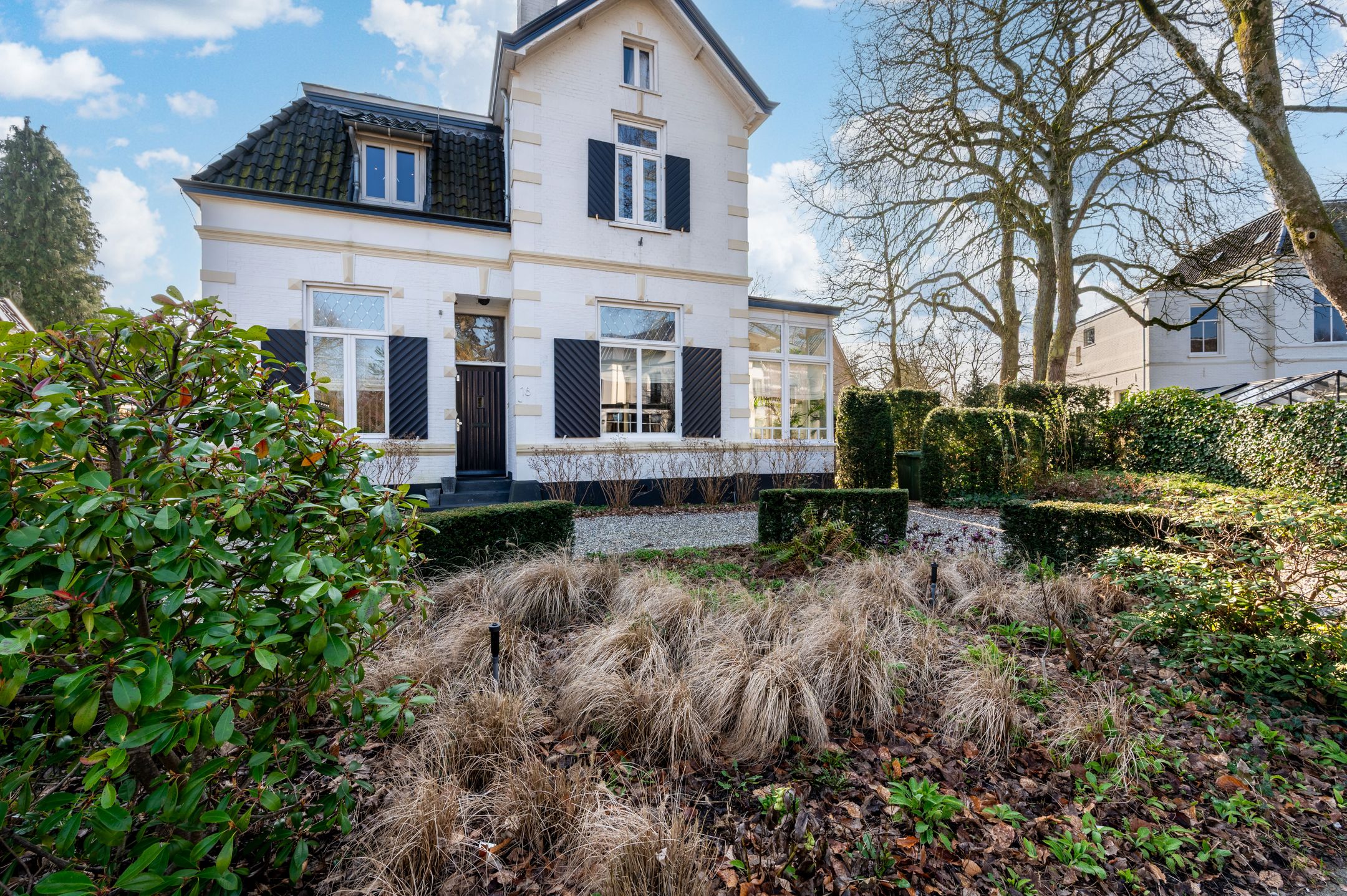 Photo 42 of Emmalaan 18