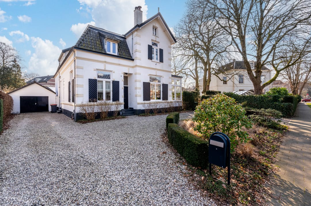 Photo 46 of Emmalaan 18